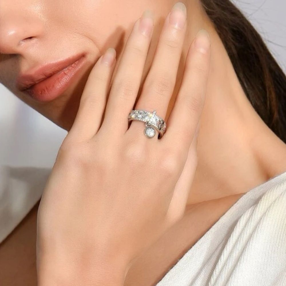 STERLING SILVER DIAMOND CHARM RING 💍 - Picture 5 of 7